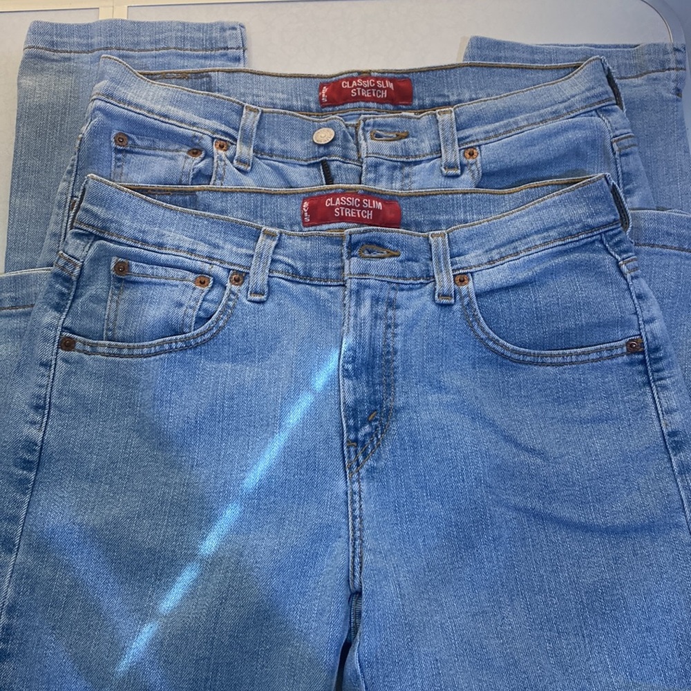 Bundle of 2 Vintage Stone Washed Levi 10 Slim Stretch Capri/Pedal Pushers